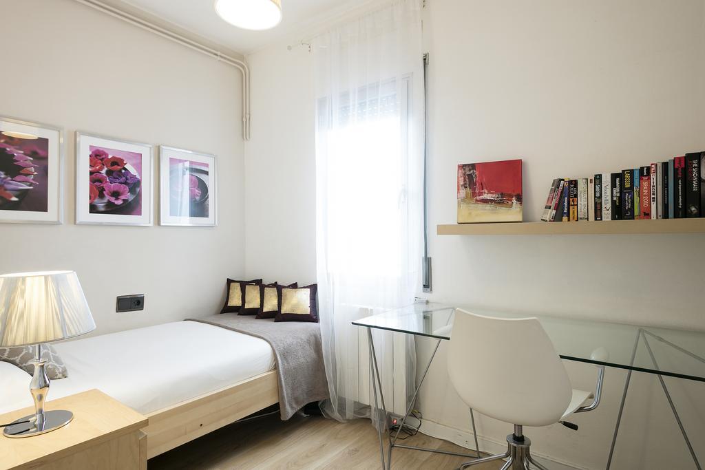 欧莱典雅公寓 巴塞罗那 客房 照片